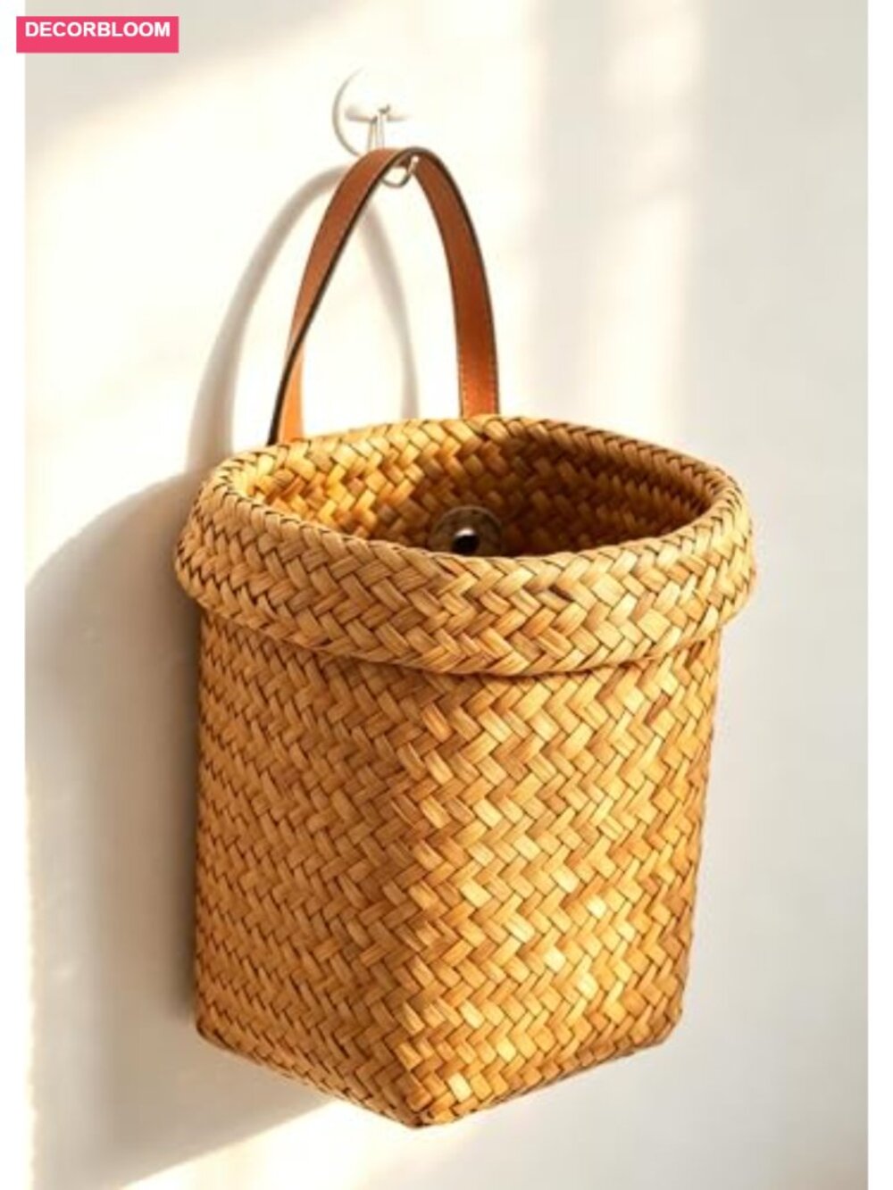 Natural Seagrass Wall Hanging Storage Basket with Leather Handle